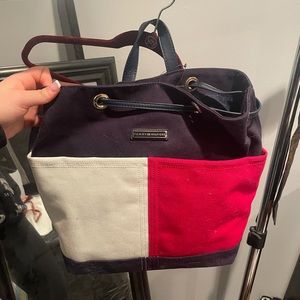 Tommy back pack